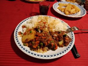 소의 혀를 졸인 페루 요리