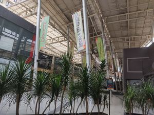 2021년 10월 기준, 팬데믹으로 인해 운영 중단