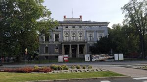 프루드니크에 있는 프랭켈 가족의 빌라