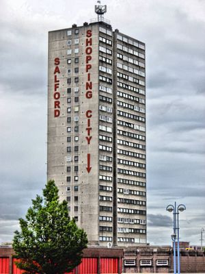 솔포드 프레싱크트는 1970년대에 문을 열었다.