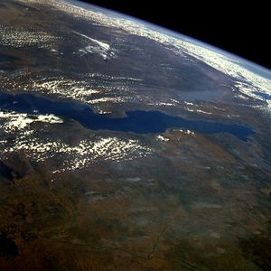 버턴은 탕가니카 호수를 처음 본 유럽인이었다