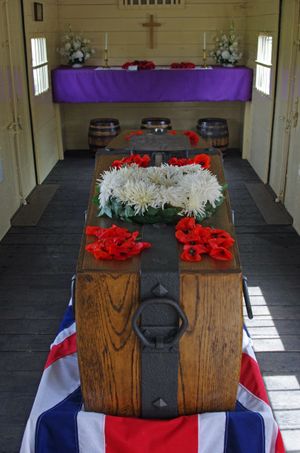 보디엄 역의 캐벨 전용 열차 내부