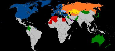 NATO 가입국과 파트너 국가를 표시한 세계 지도