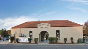 캘리포니아 애비뉴 역