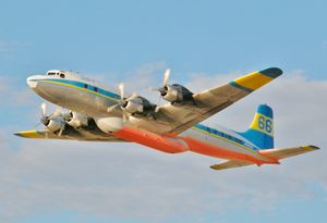 버틀러 항공 서비스의 DC-7