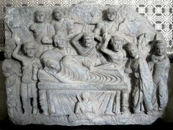 싯다르타의 죽음을 표현한 부조.