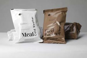 극한의 추위 속 MRE(Meal, Cold Weather)와 LRP(Meal, Long Range Patrol)