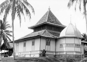 네덜란드령 동인도 식민지 시대의 잠비 모스크 (약 1900~1939년)
