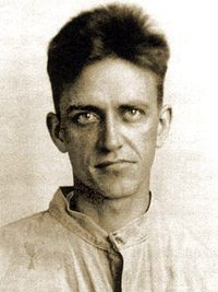 얼 브라우더의 1917년 12월 감옥 사진.