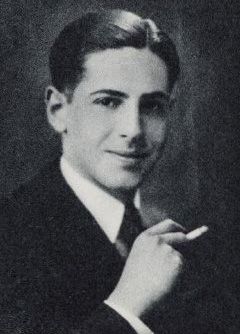 마두로담은 조지 마두로(1916–45)의 이름을 따서 지어졌다.