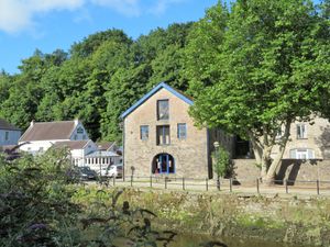 올드 울 마켓, 키 스트리트: 타운 의회 사무실