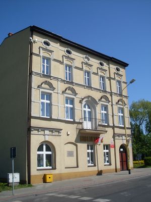 폴리체군 공공 도서관