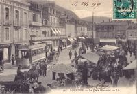 1900년대 마르카델 광장. 시장과 노면 전차