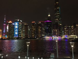 외탄에서 바라본 푸둥 스카이라인