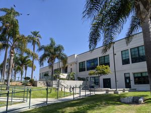 오션사이드 고등학교