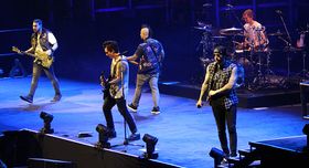 2017년 아일랜드 더블린 무대에 오른 어벤지드 세븐폴드