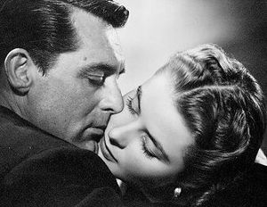 오명 홍보 사진에서 베르만과 캐리 그랜트