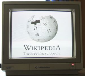 아미가 2000이 코모도어 1084 모니터에 표시한 PAL 640x512 16색 모드의 이미지