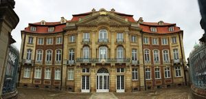 에르브드로스텐호프 궁전, 복녀 마리아 신성 심장의 출생지