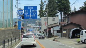 국도 제41호선과의 교차 (기후현 다카야마시 가미오카모토정)