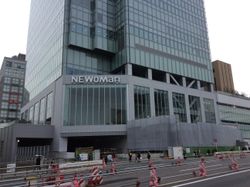 차량 출입구 (2016년 2월)