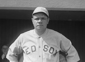 베이브 루스는 1918년 스프링 트레이닝에서 573피트 홈런을 쳤다.