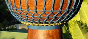 말리 위브 세 행렬 완성