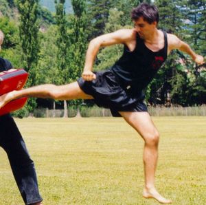 옆차기(측면 차기)