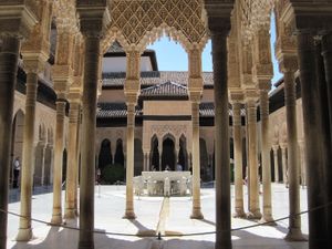 사자의 안뜰, 1362년 이후 무함마드 5세가 건설함