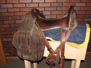 1800년대 후반 미국 육군에서 사용된 맥클레인 기병(cavalry) 안장