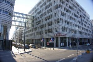 생오앙쉬르센에 위치한 일드프랑스 레지오날 평의회 의사당 (2021)