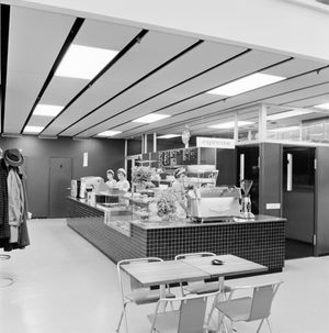 1961년 핀란드 탐페레 신형 Centrum 백화점의 카페 계산대