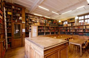 도서관 1층의 "말굽 방"