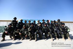 아프가니스탄 오쉬노 부대원의 사진