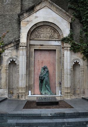 므타츠민다 판테온에 있는 일리아 차브차바제의 무덤