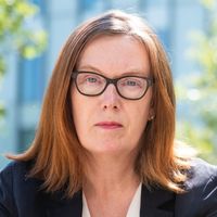 옥스퍼드-아스트라제네카 코로나19 백신 프로젝트 리더였던 백신학자 데임 사라 길버트(1986년 박사)