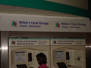 파리 메트로의 티켓 자동 발매기