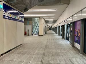 티에-오를리역 승강장