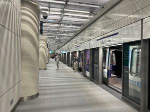 오를리 공항역 승강장