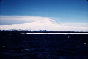 1955년 12월 에러버스산