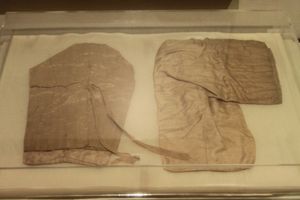 마왕퇴 무덤에서 출토된 서한 시대의 실크 양말, 기원전 2세기.