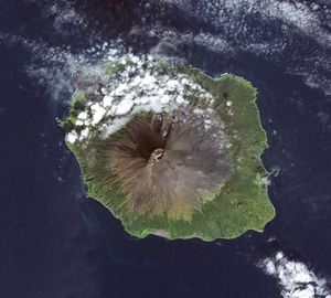 위성에서 본 아틀라소프섬