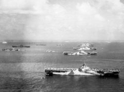울리시 환초에 집결한 제38기동부대의 항공모함군(1944년)