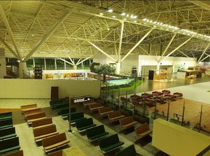 공항 출발 구역