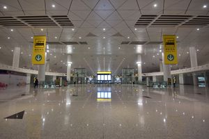 지상 교통 센터의 대합실