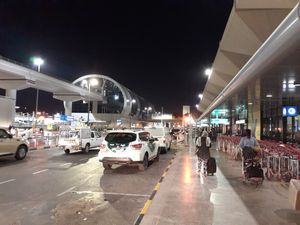 두바이 국제공항 터미널 1 외부