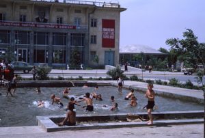 1964년 아시가바트 공항 외부