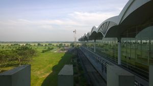 쿠알라나무 국제공항 외부