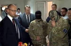 돈바스 대대와 함께하는 야체뉴크