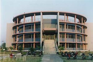 우본 랏차타니 대학교 도서관